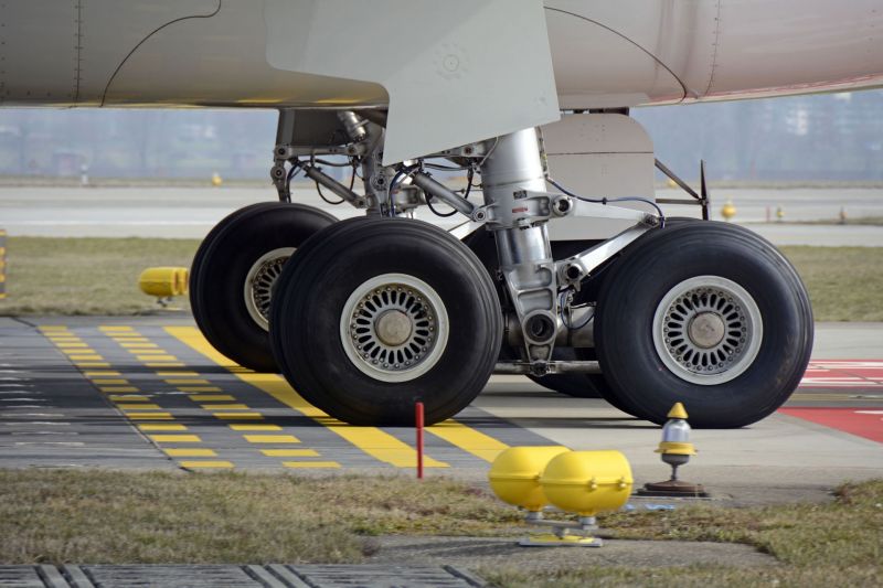 LANDING GEAR SYSTEMS